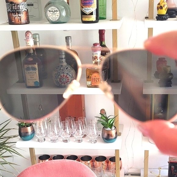 Quay X arod still standing sunglasses - Picture 6 of 6